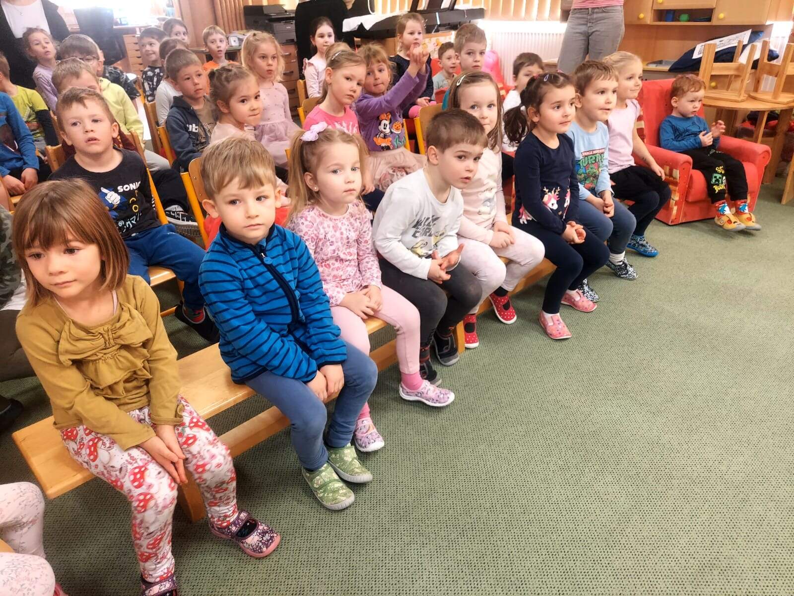 2025-03-03-Pohádky z naší chalupy na Drdech-3.jpg